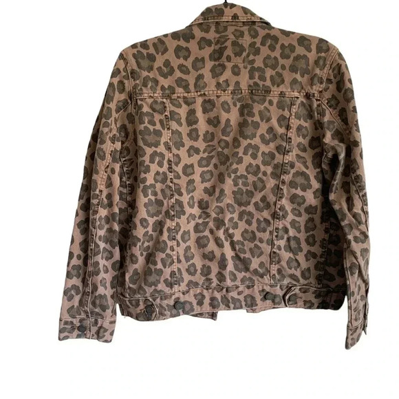BLANKNYC  Fall Trends 2025 Leopard Print Button Denim Jacket Size Small - Picture 2 of 12
